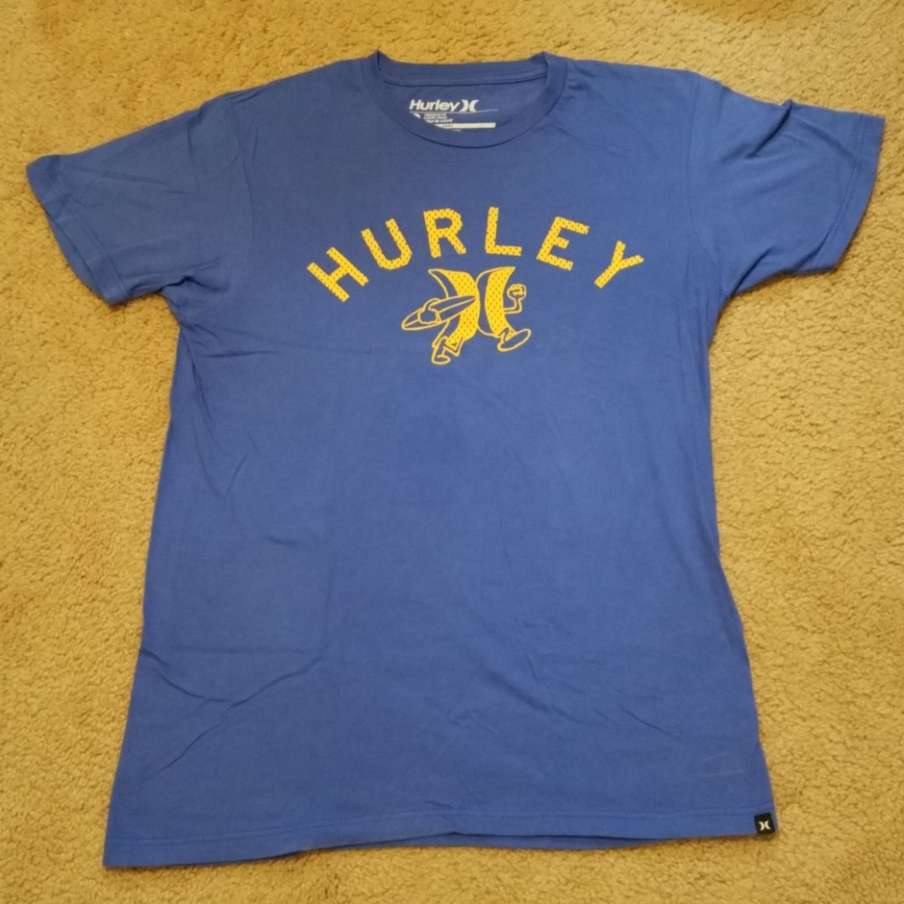 Hurley t-shirt